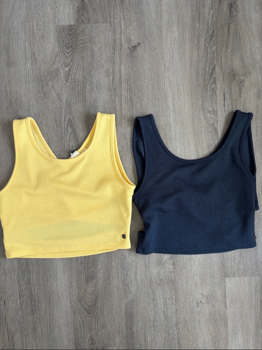 Good Keepsake Roxy Crop Tank in Yellow and Navy